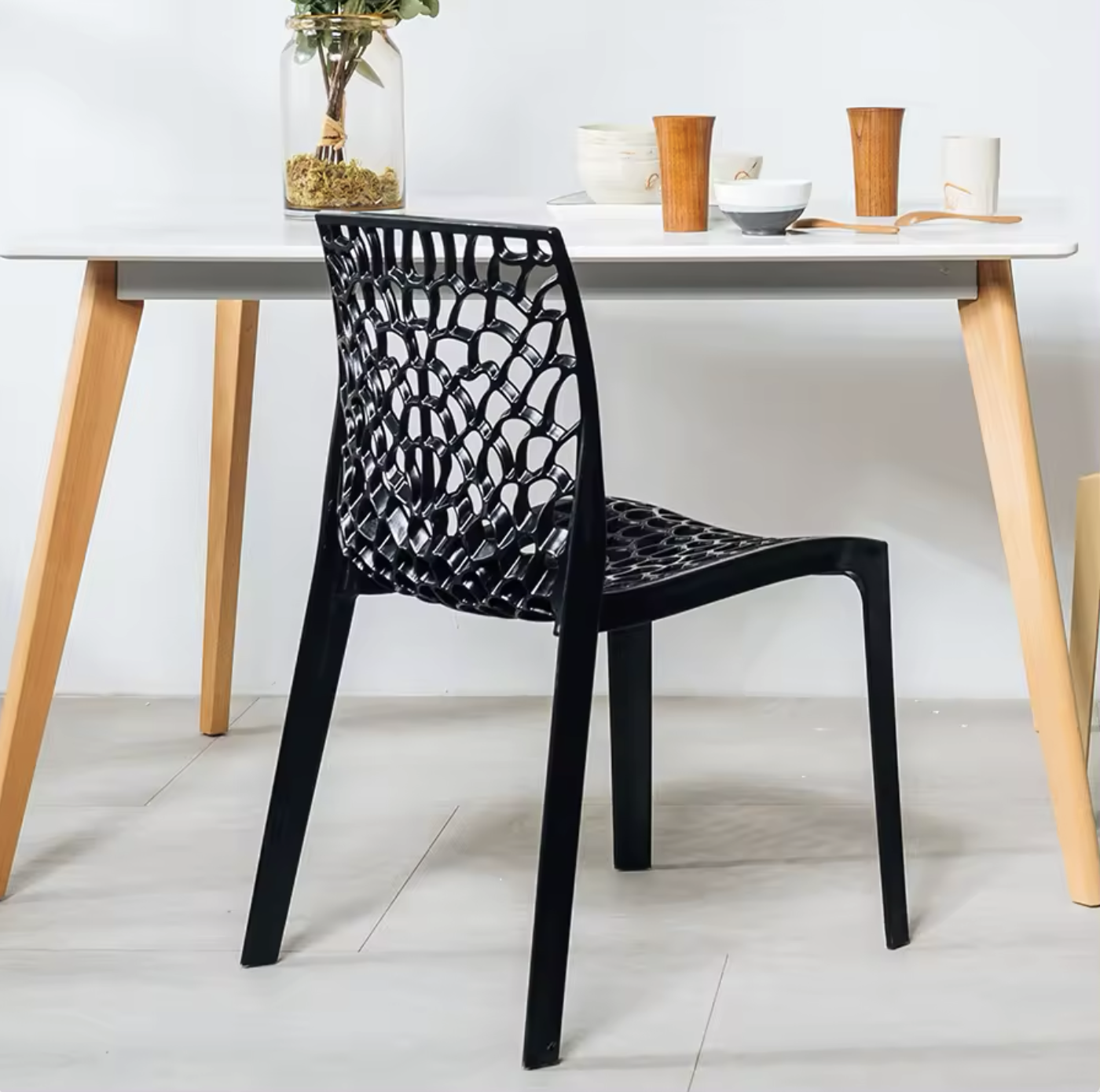 Stackable restaurant plastic chair DC659